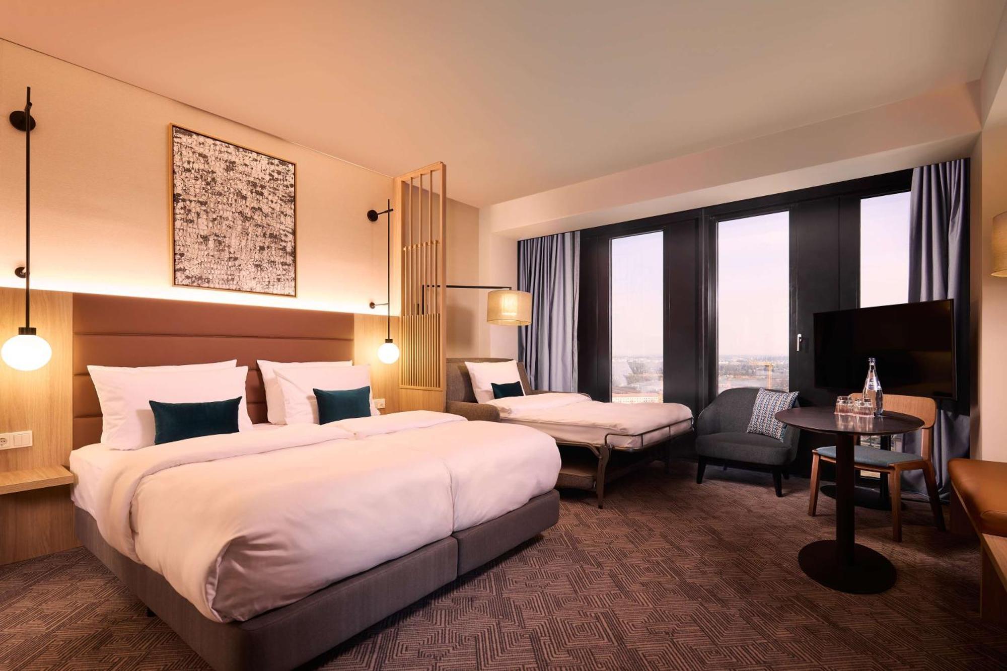 Adina 4* Munich