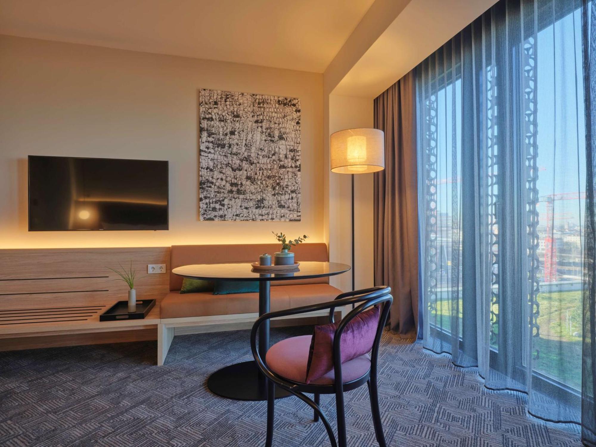 Adina 4* Munich